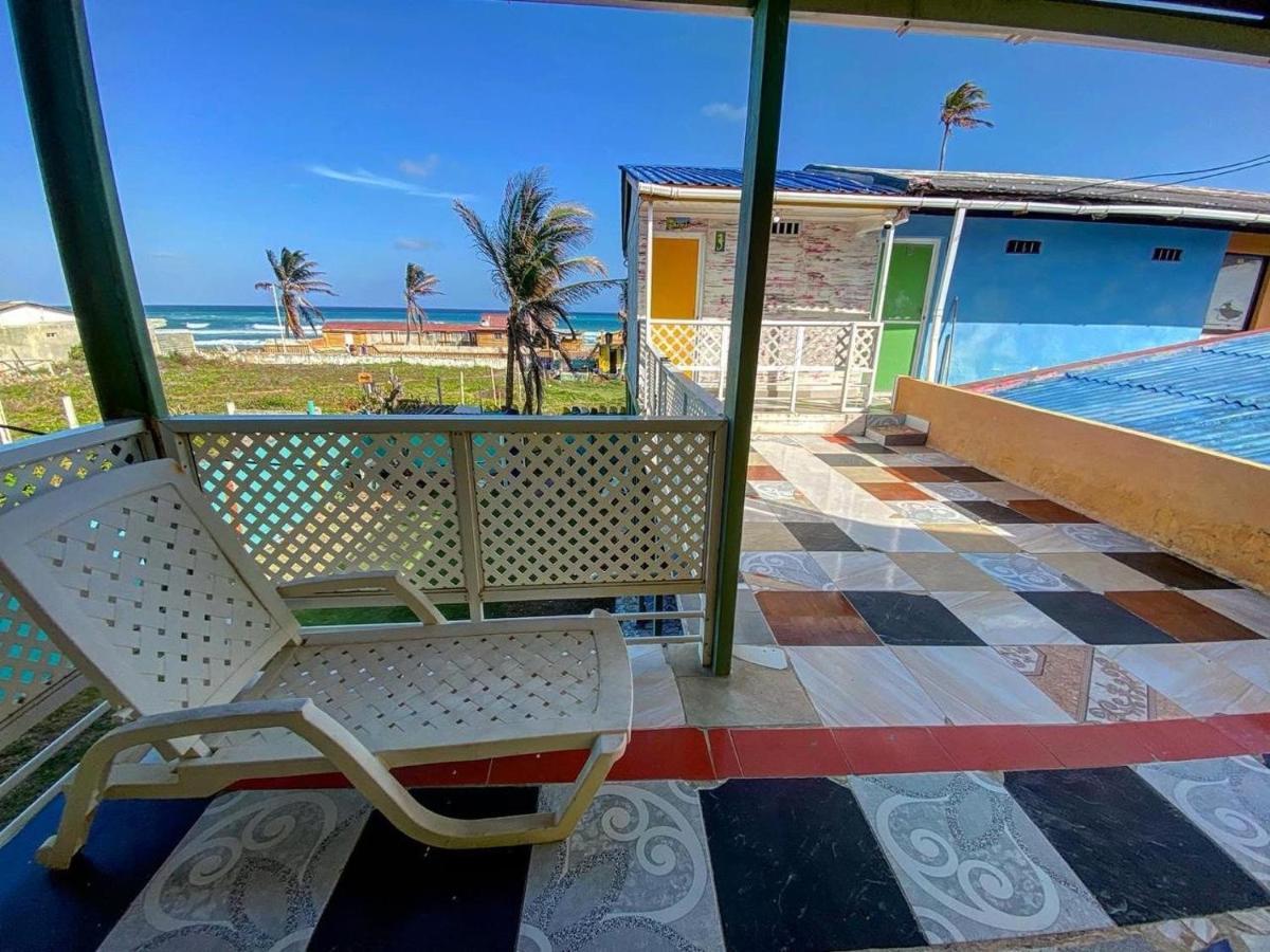 Yellow Moon Guesthouse & Apartments San Andrés Extérieur photo