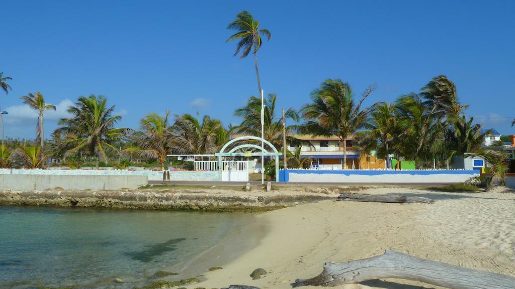 Yellow Moon Guesthouse & Apartments San Andrés Extérieur photo